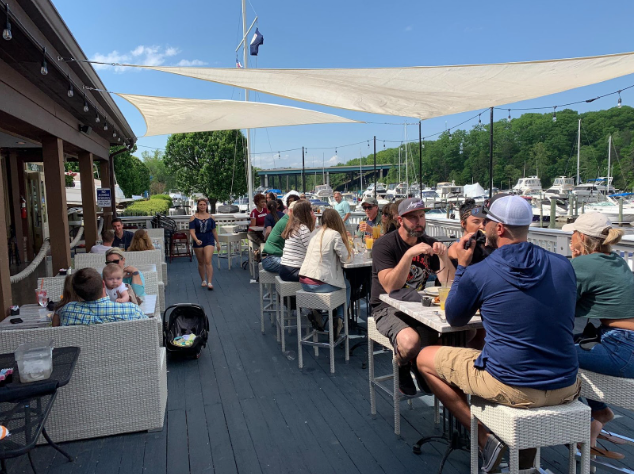 Restaurants Worth Docking